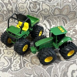 John Deere Ertl 2011 Monster Treads Lights & Sounds Tractor and Gator XUV ATV